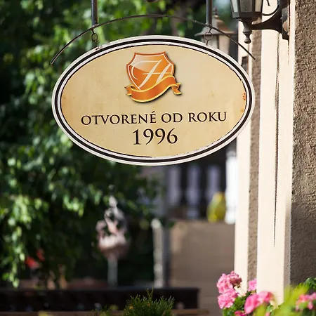 U Hromadov - V Sukromi