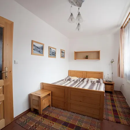 U Hromadov - V Sukromi Rajecka Lesna